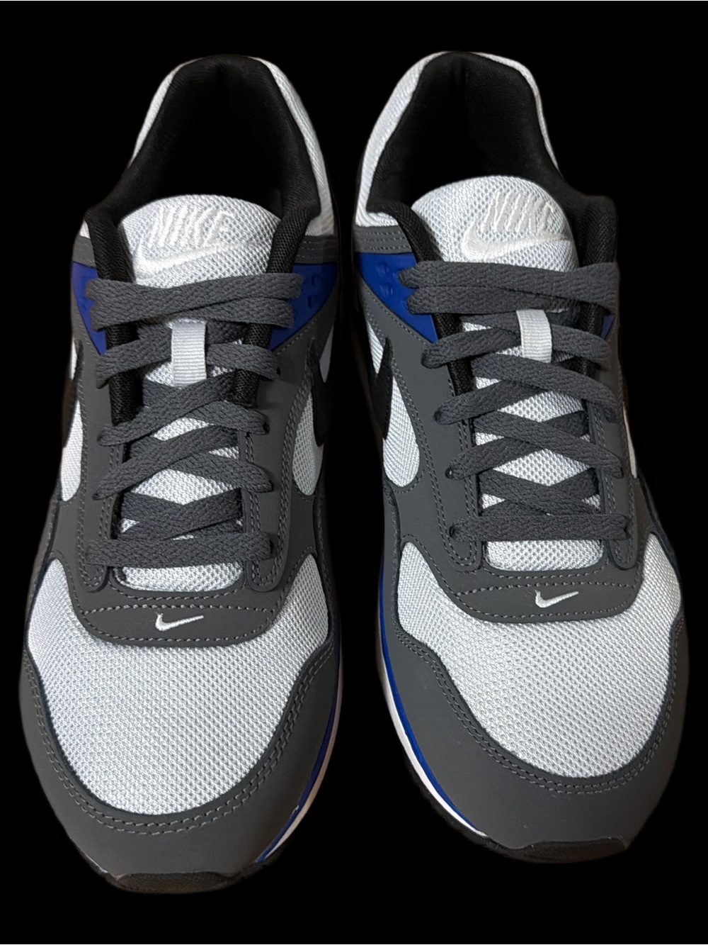 Nike AIR CORRELATE Grey, Black & Blue Sneakers Men’s size 11 EUC - Picture 4 of 12